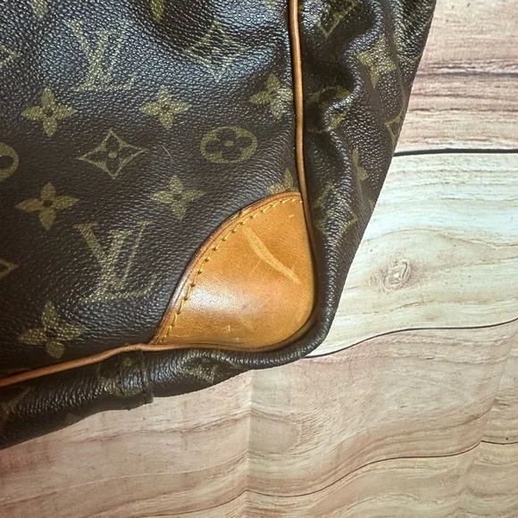 Auth Vintage Louis Vuitton Sirius 45 Monogram Travel Bag - Picture 7 of 16